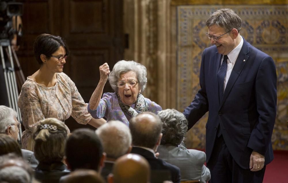 Entrega de distinciones de la Generalitat el 9 d'Octubre