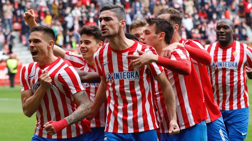 Un exjugador del Sporting debuta en Primera y otro se queda sin minutos en el mismo partido