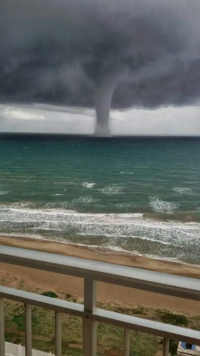 El espectacular tornado marino en Sueca