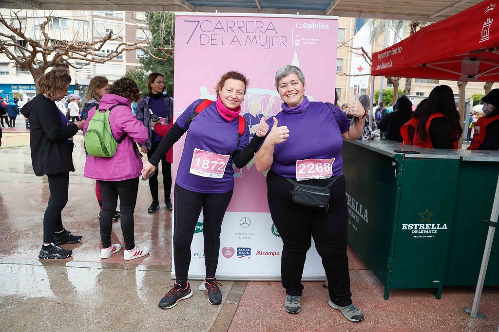 Carrera de la Mujer Murcia 2022: las participantes posan en el photocall