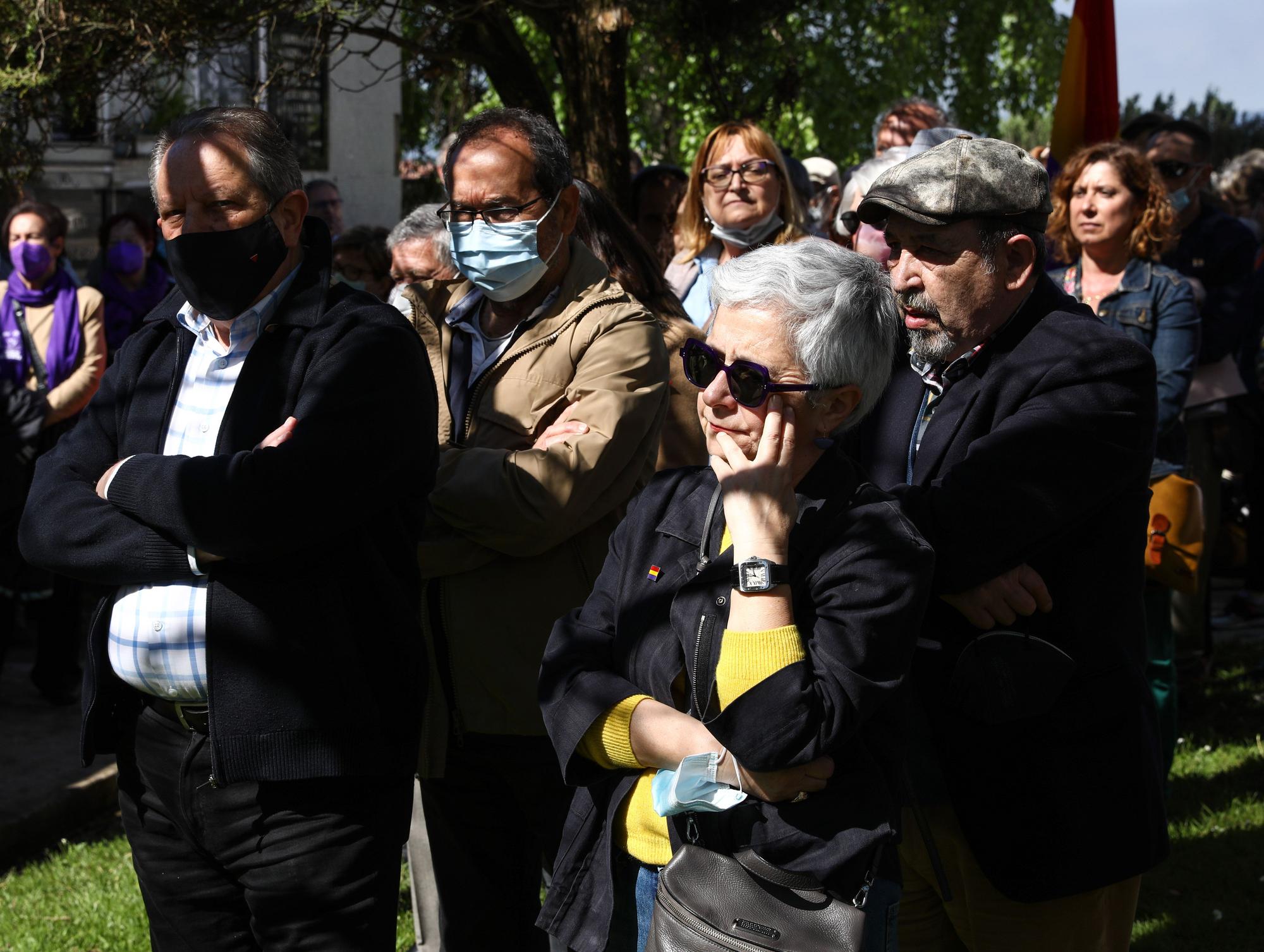 En imágenes: Homenajes en El Sucu para conmemorar la II República