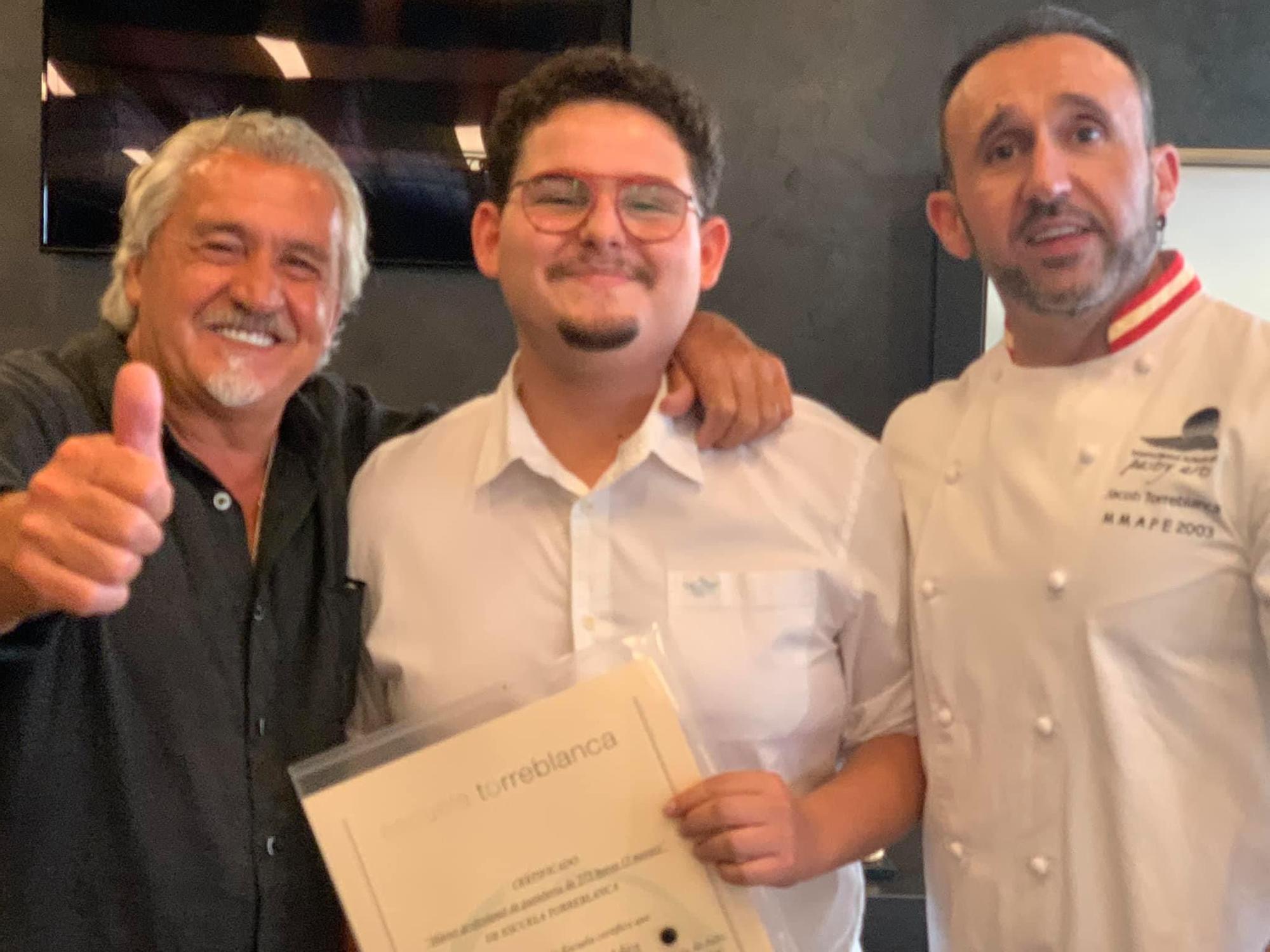 Nacho, en un curso realizado con el maestro Pastelero Paco Torreblanca.