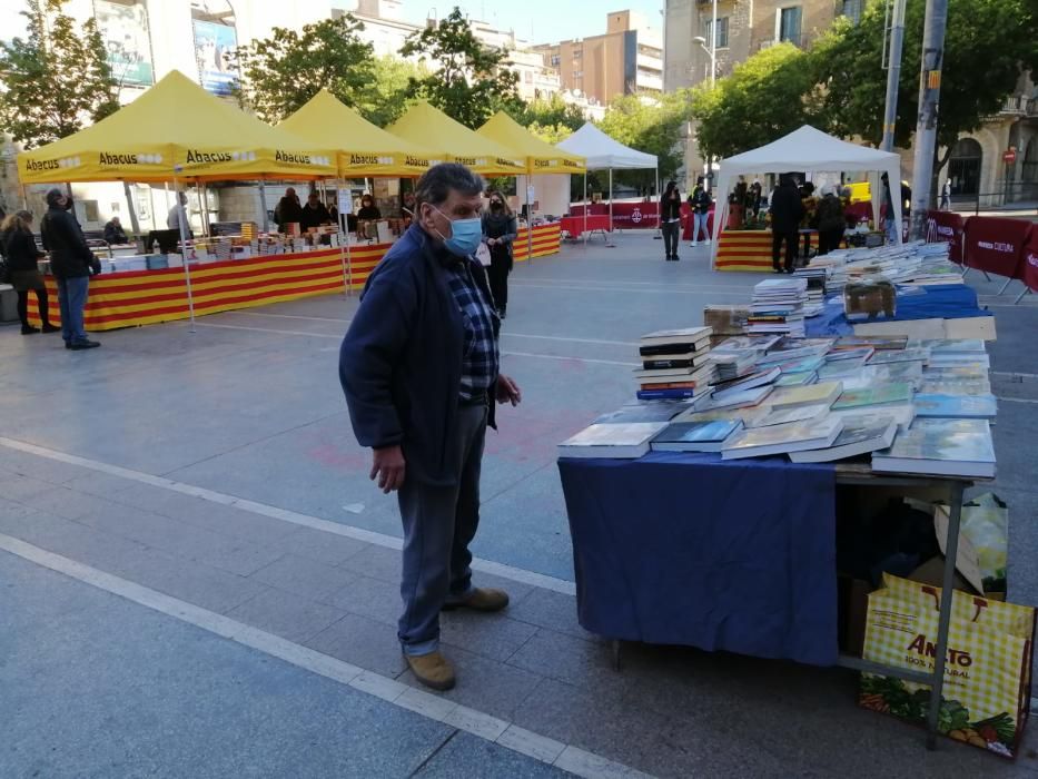 Parades a Manresa per celebrar Sant Jordi 2021