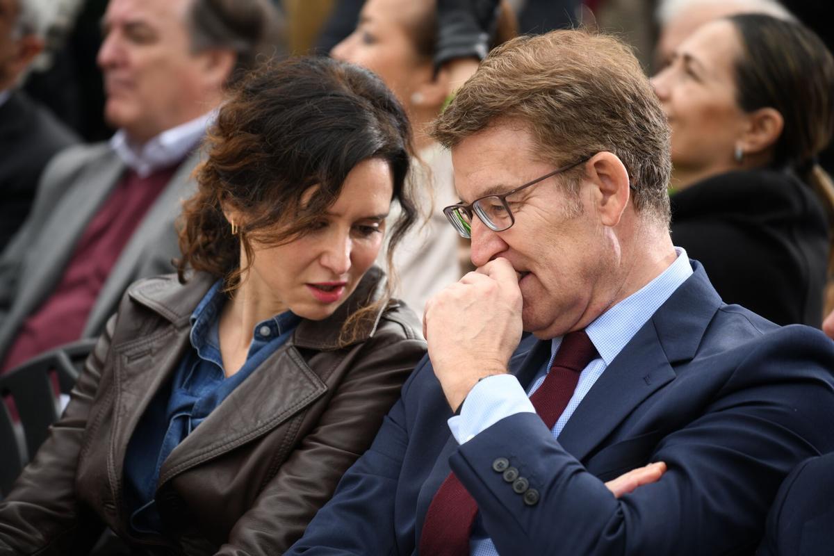 La presidenta de la Comunidad de Madrid, Isabel Díaz Ayuso, y el presidente del Partido Popular, Alberto Núñez Feijóo.