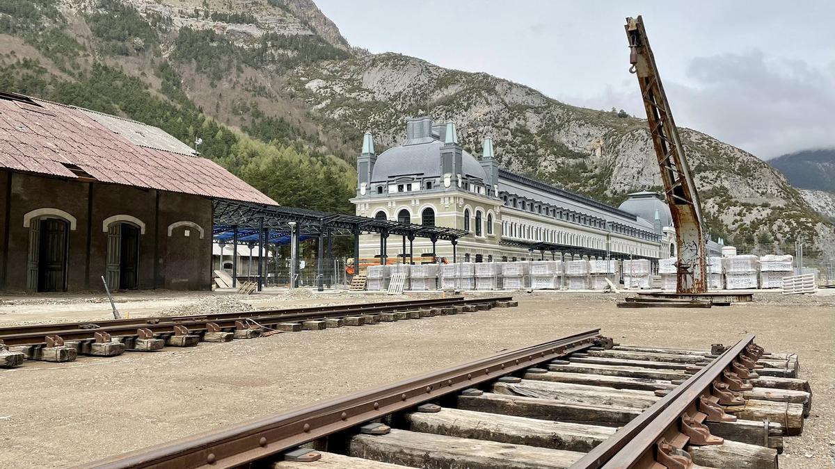 Explanada Canfranc