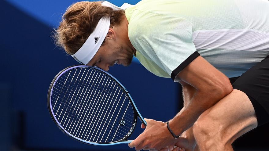 Zverev, expulsado del torneo de Acapulco por golpear a raquetazos al juez de silla