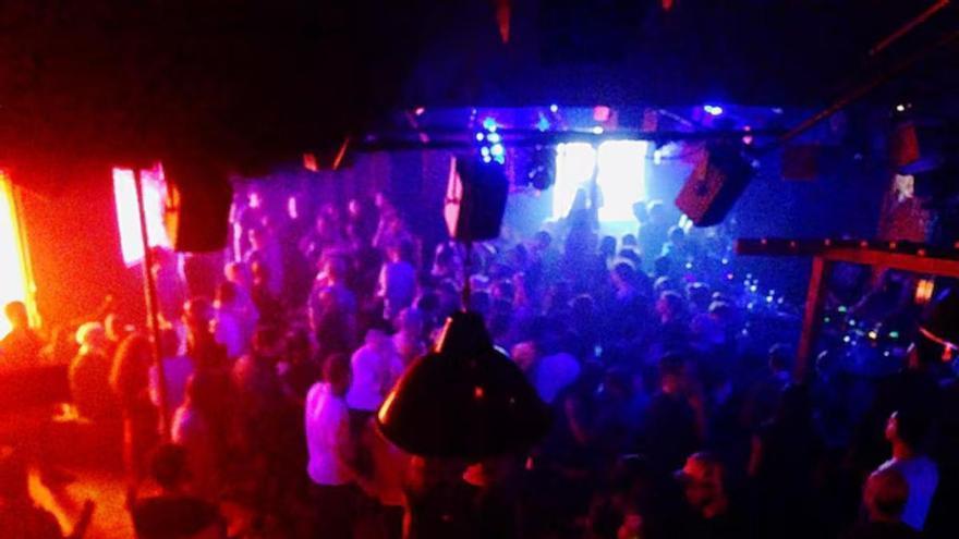 Juicio a un hombre africano acusado de violar a una joven en una discoteca de Madrid: «Había mucha gente de color allí, yo no fui»