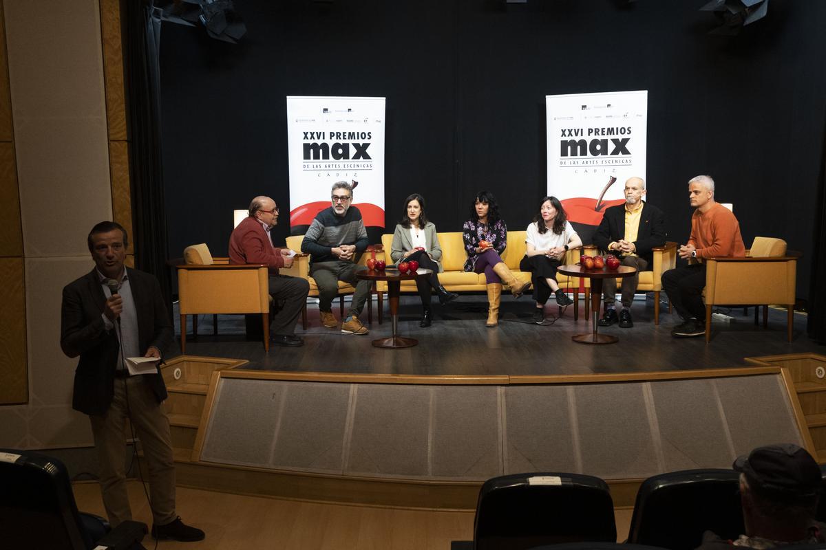 Un momento del debate en la sede de la SGAE.