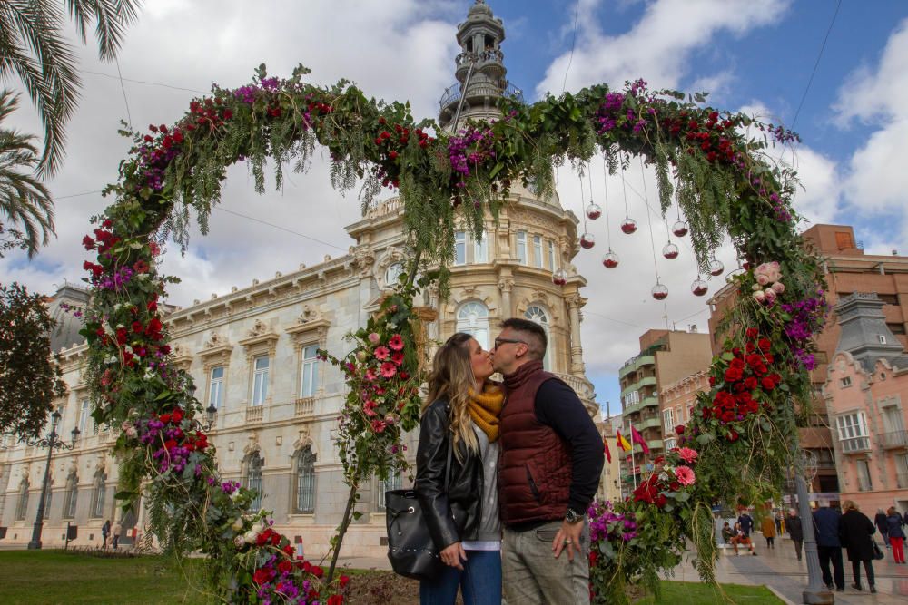 Cartagena celebra con besos el día de San Valentín