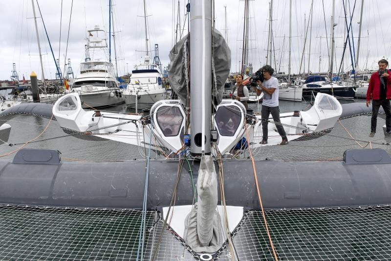 11-11-19 LAS PALMAS DE GRAN CANARIA. MUELLE DE CLUB NAUTICO. LAS PALMAS DE GRAN CANARIA. Trimaran multicasco que aquiere batir el recor de la vuelta al mundo atracado en la Marina del Real Club Nautico de Las Palmas de Gran Canaria. Fotos: Juan Castro.  | 11/11/2019 | Fotógrafo: Juan Carlos Castro