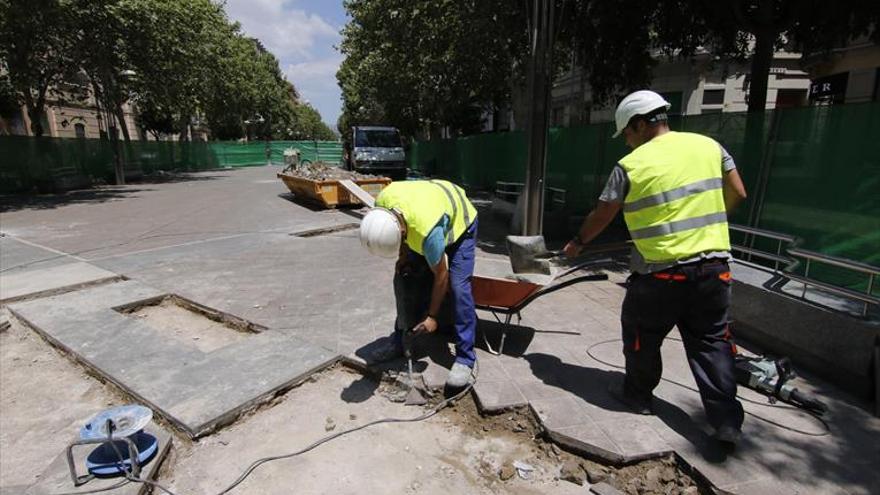 Arrancan las obras de mejora de la solería del bulevar del Gran Capitán