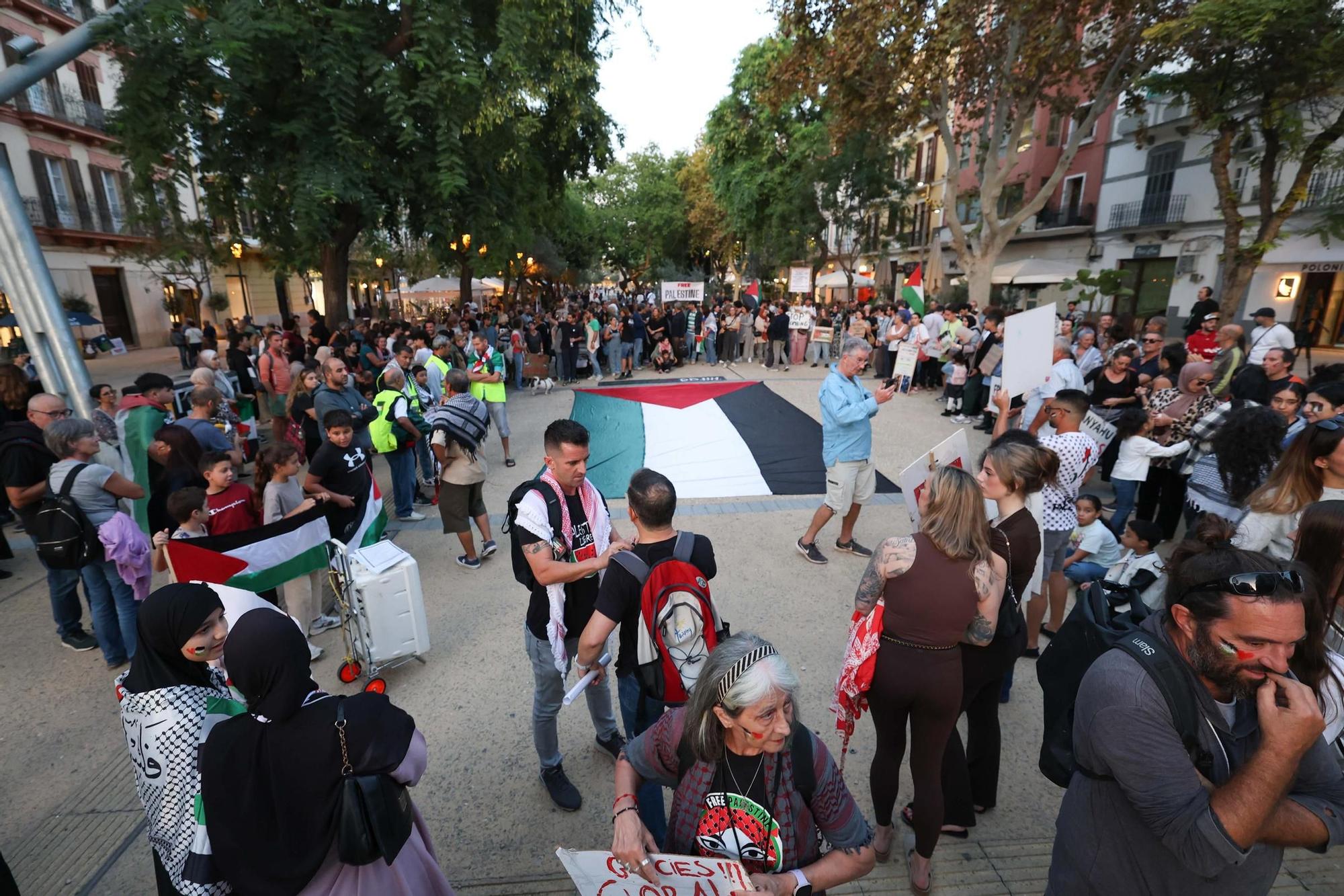 Manifestación en Ibiza en solidaridad con el pueblo palestino