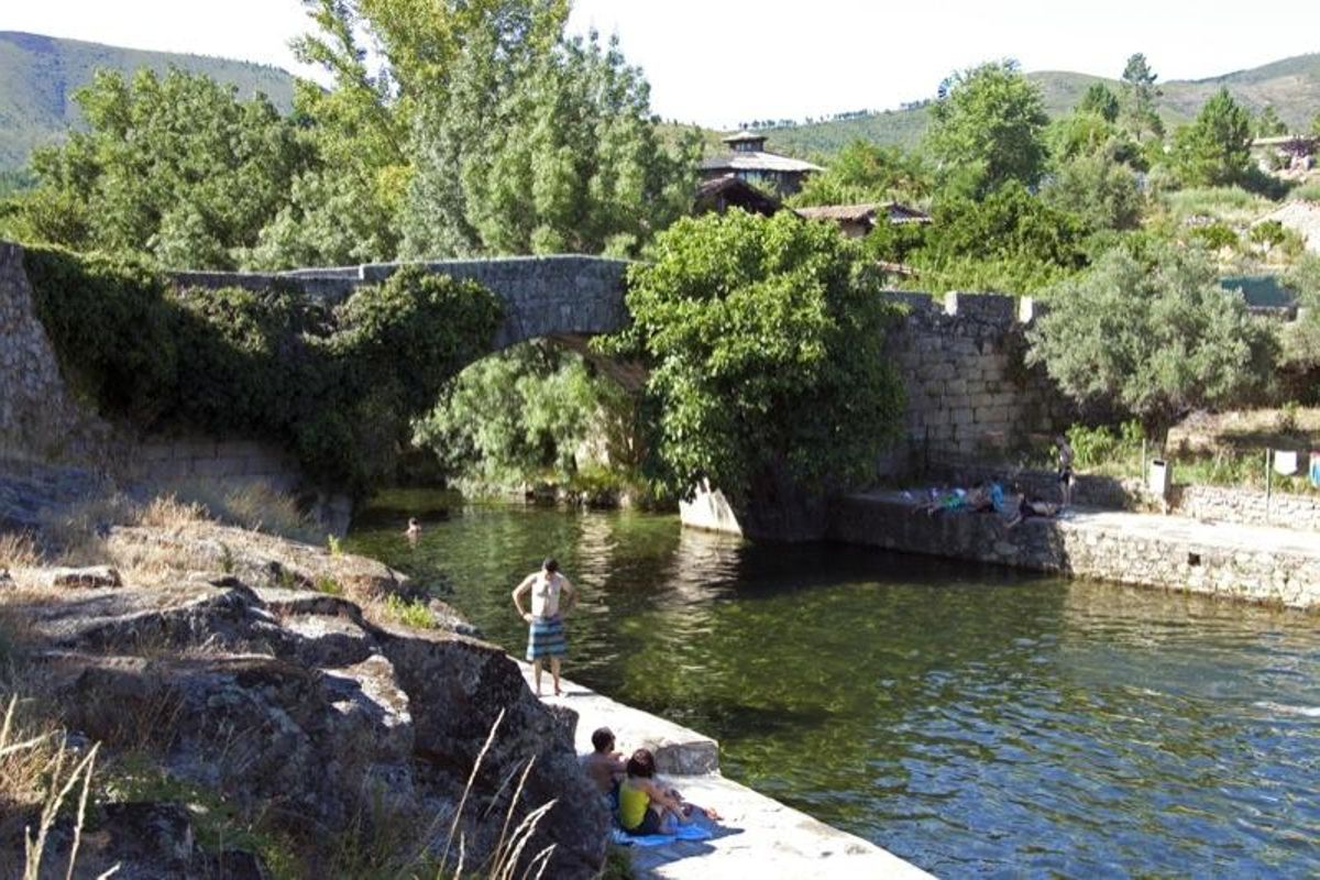 Piscina Natural de Carreciá en Acebo
