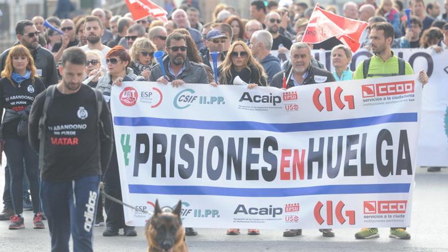 Protesta de funcionarios de prisiones en Murcia.