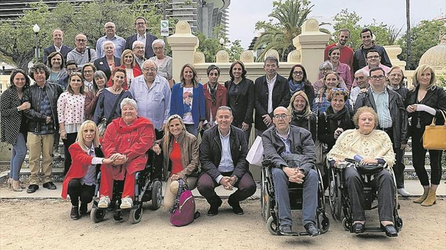 El PP diseña un bienestar social con unidades de respiro en cada distrito