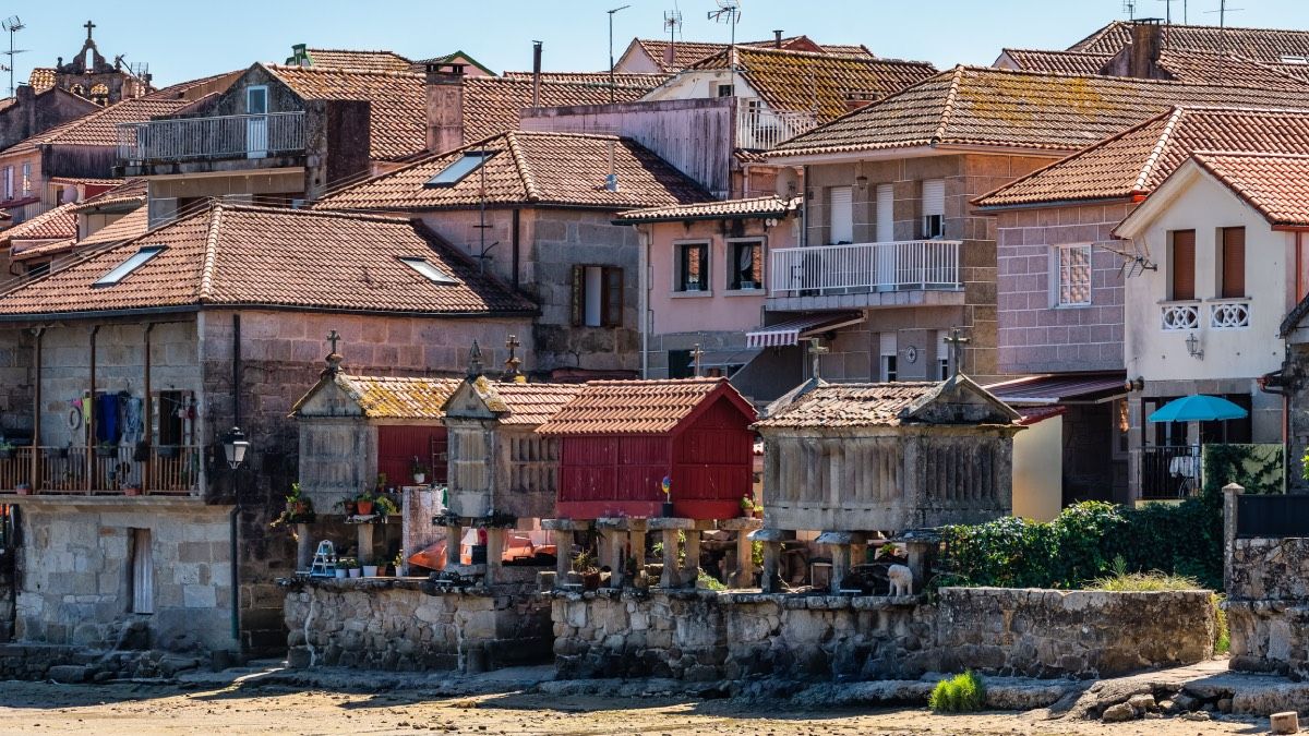 Los famosos hórreos de Combarro