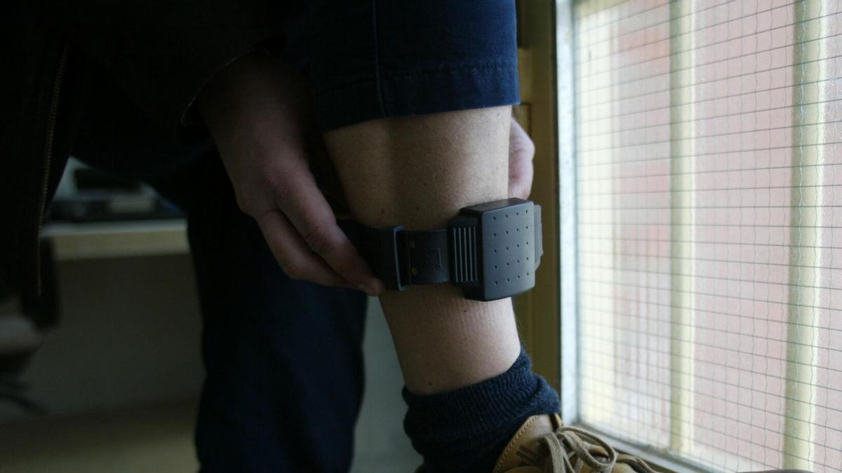 Una pulsera de control telemático, en una imagen de archivo.