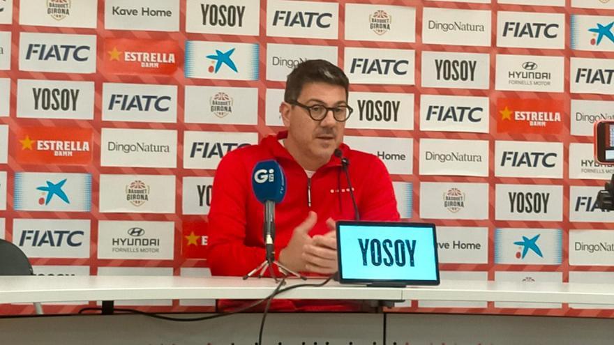 Fotis Katsikaris durant la roda de premsa prèvia al partit contra el Lenovo Tenerife