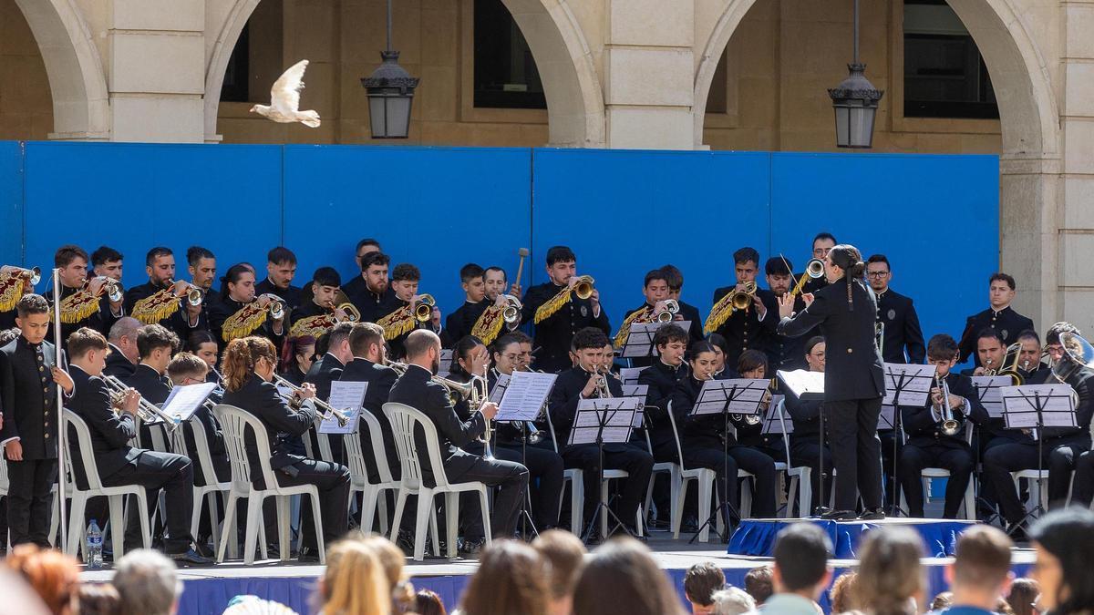 La Semana Santa se hace oir en Alicante