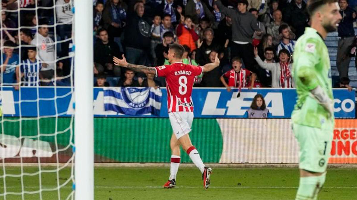 Sancet celebra su gol al Alavés