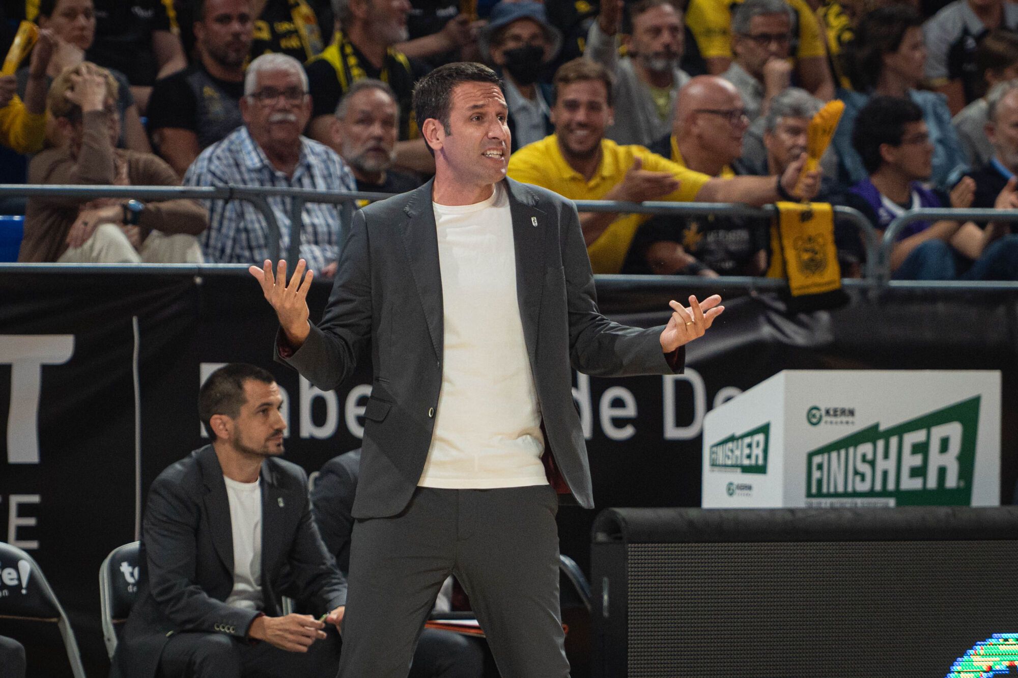 Partido La Laguna Tenerife CB Canarias - Joventut Badalona Inicio de playoff de Liga Endesa Quedarse hasta el fina porque en caso de derrota podría ser el último partido en casa esta temporada  | 02/06/2025 | Fotógrafo: Rafael Arturo Jiménez Rivero