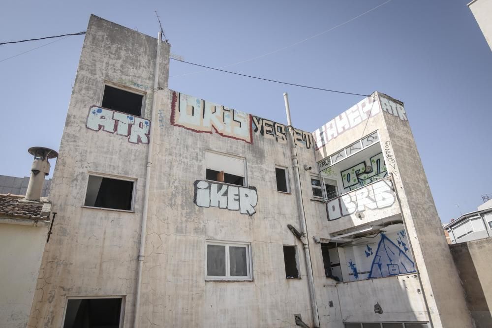 Edificio okupa en Alicante