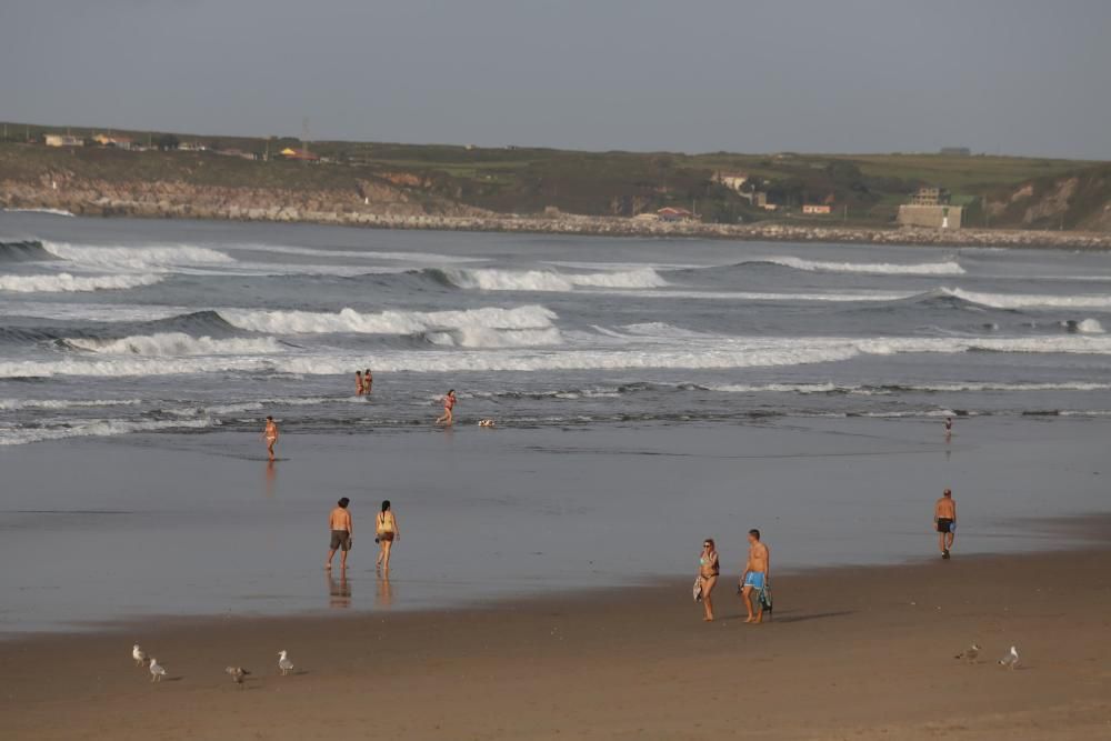 Calor en la playa e Salinas