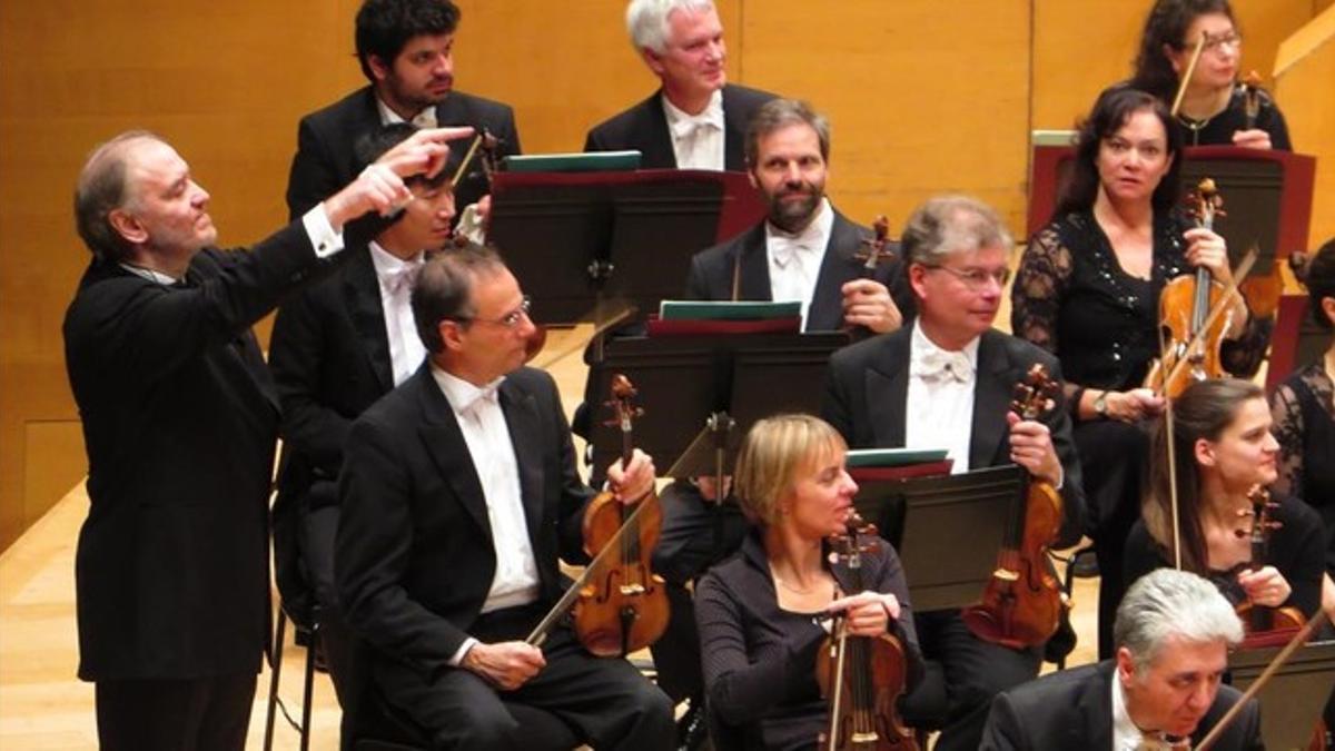 Valery Gergiev, al frente de la Filarmónica de Múnich, en el Auditori.