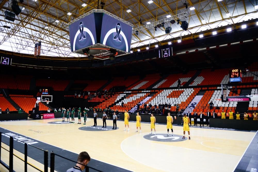 Partido entre el Iberostar y el Unicaja en la fase final de la Liga ACB.