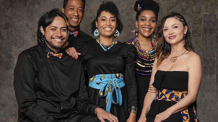 Sand' &amp; Soulshine Voices