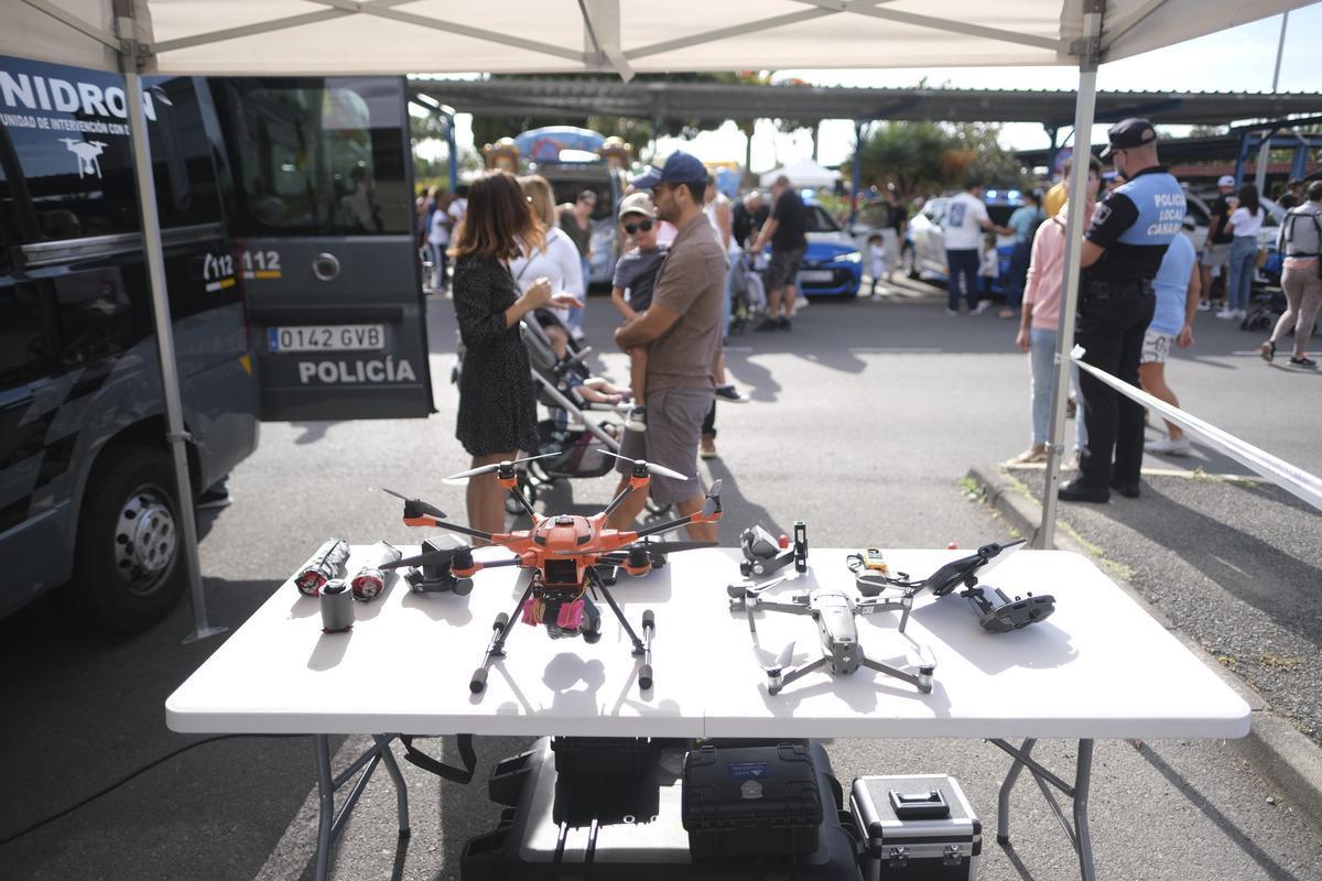 Imagen de uno de los drones presentados por la policía