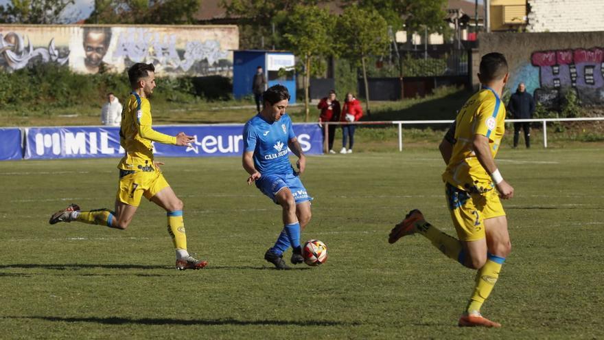 El Villaralbo firma un empate con un rival directo