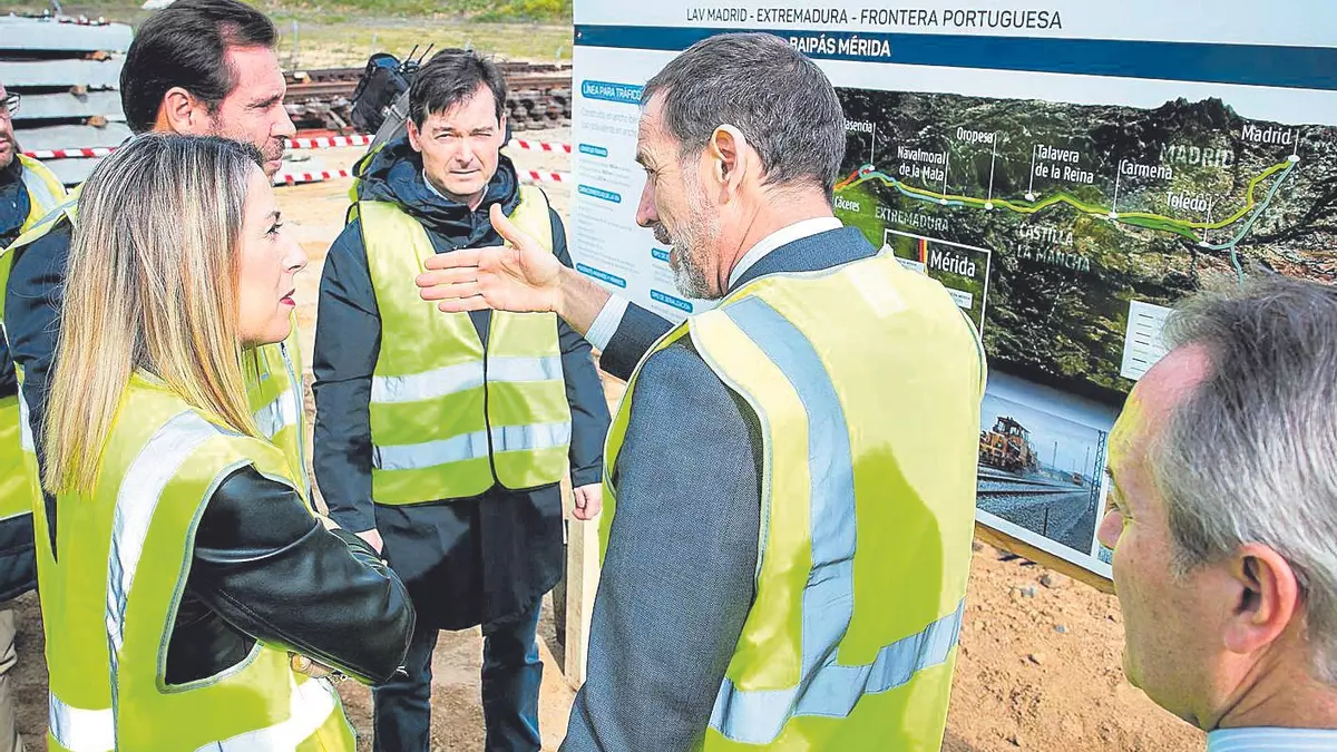 El baipás de Mérida abre la puerta a un tren directo entre Cáceres y Badajoz