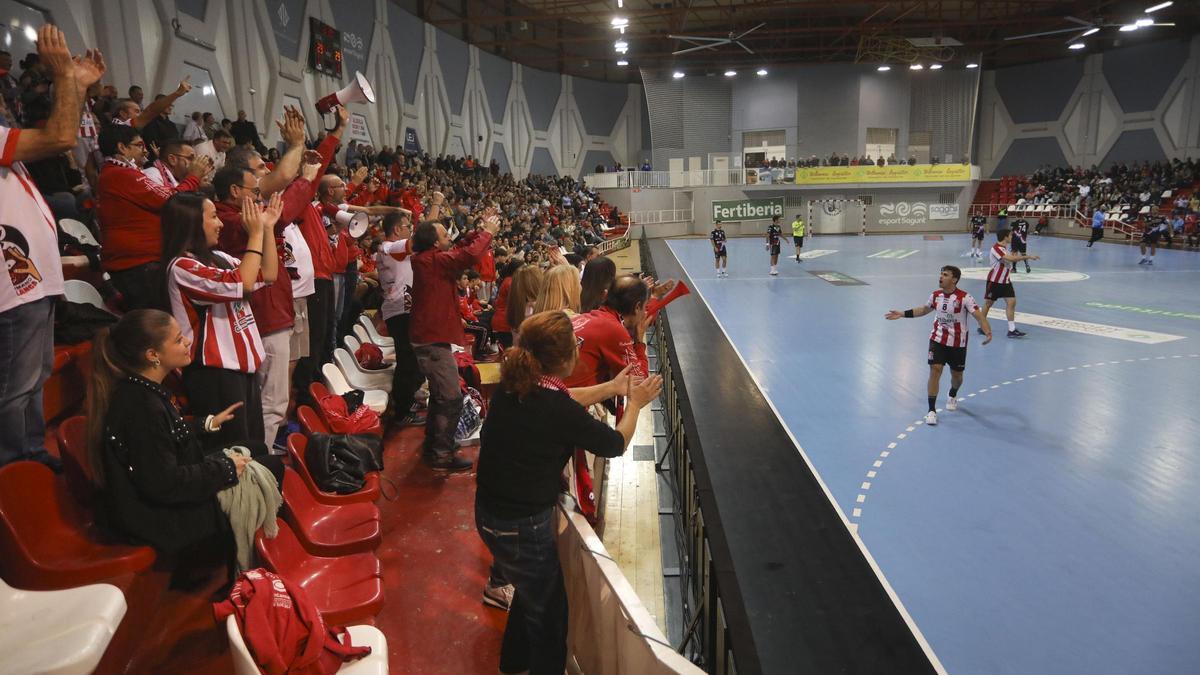 Vídeo del partido de despedida del BM Fertiberia Puerto Sagunto del OVNI