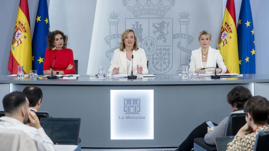 Moncloa minimiza la posición de los fiscales del Supremo sobre Puigdemont: &quot;La decisión final es de Fiscalía&quot;