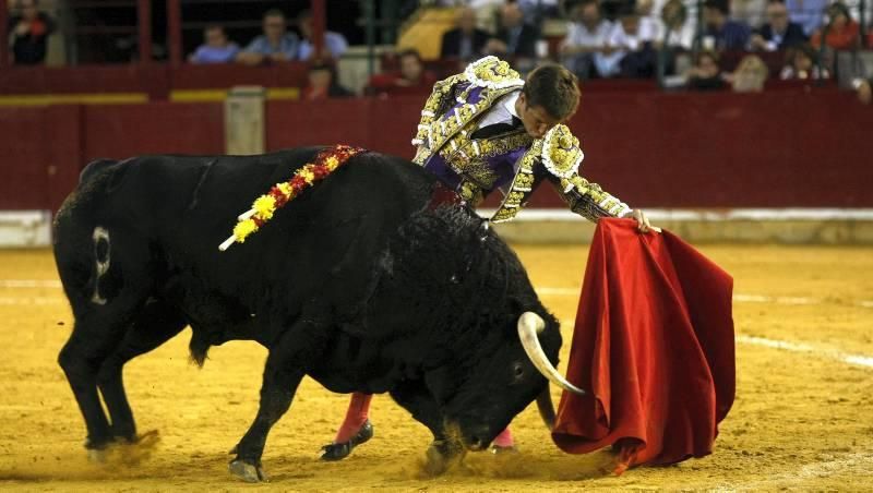 Toros: segundo día de Feria, lunes 12 de octubre de 2015