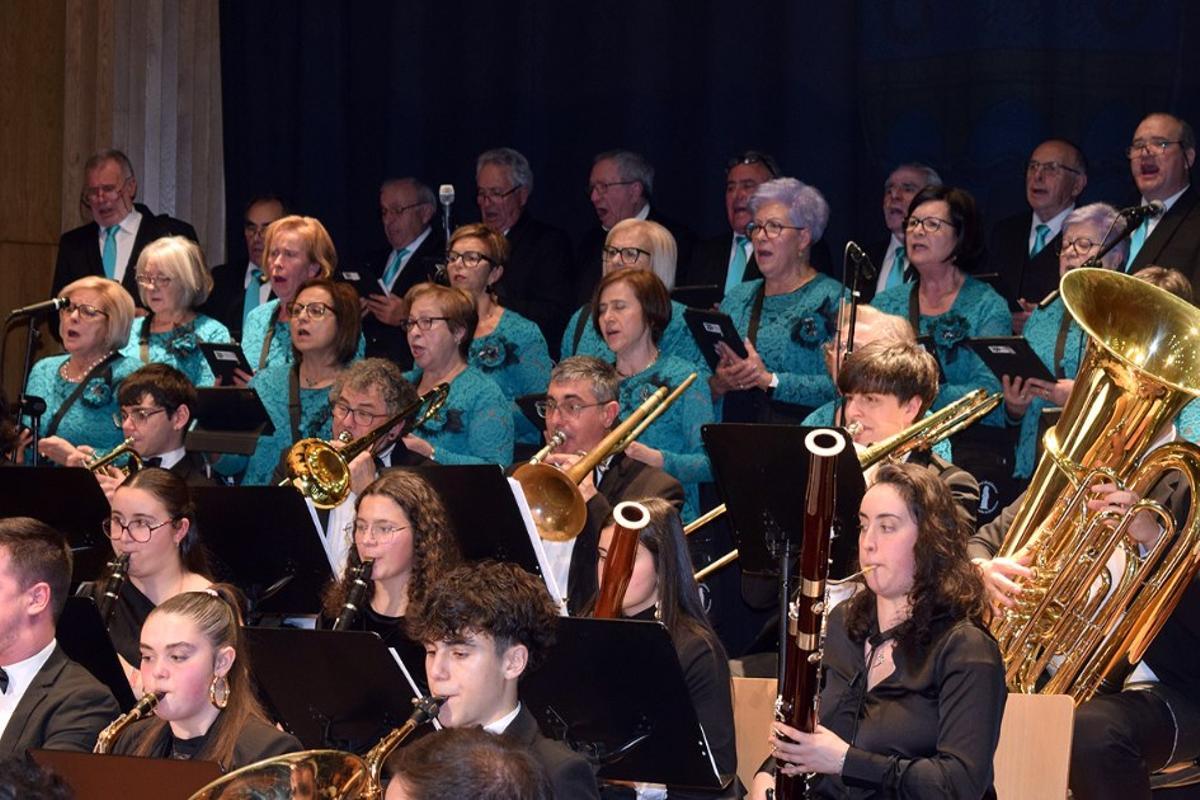 El concierto se desarrolló en el Auditorio Municipal de Valga, sito en Cordeiro.