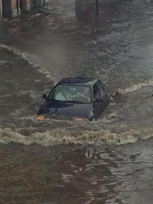 Temporal de lluvia y fuerte oleaje en Asturias