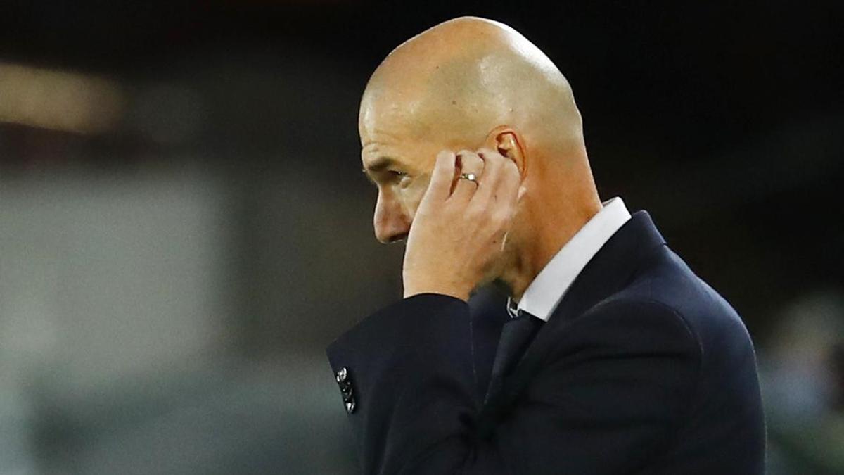 Zidane rechaza a un jugador del Madrid.