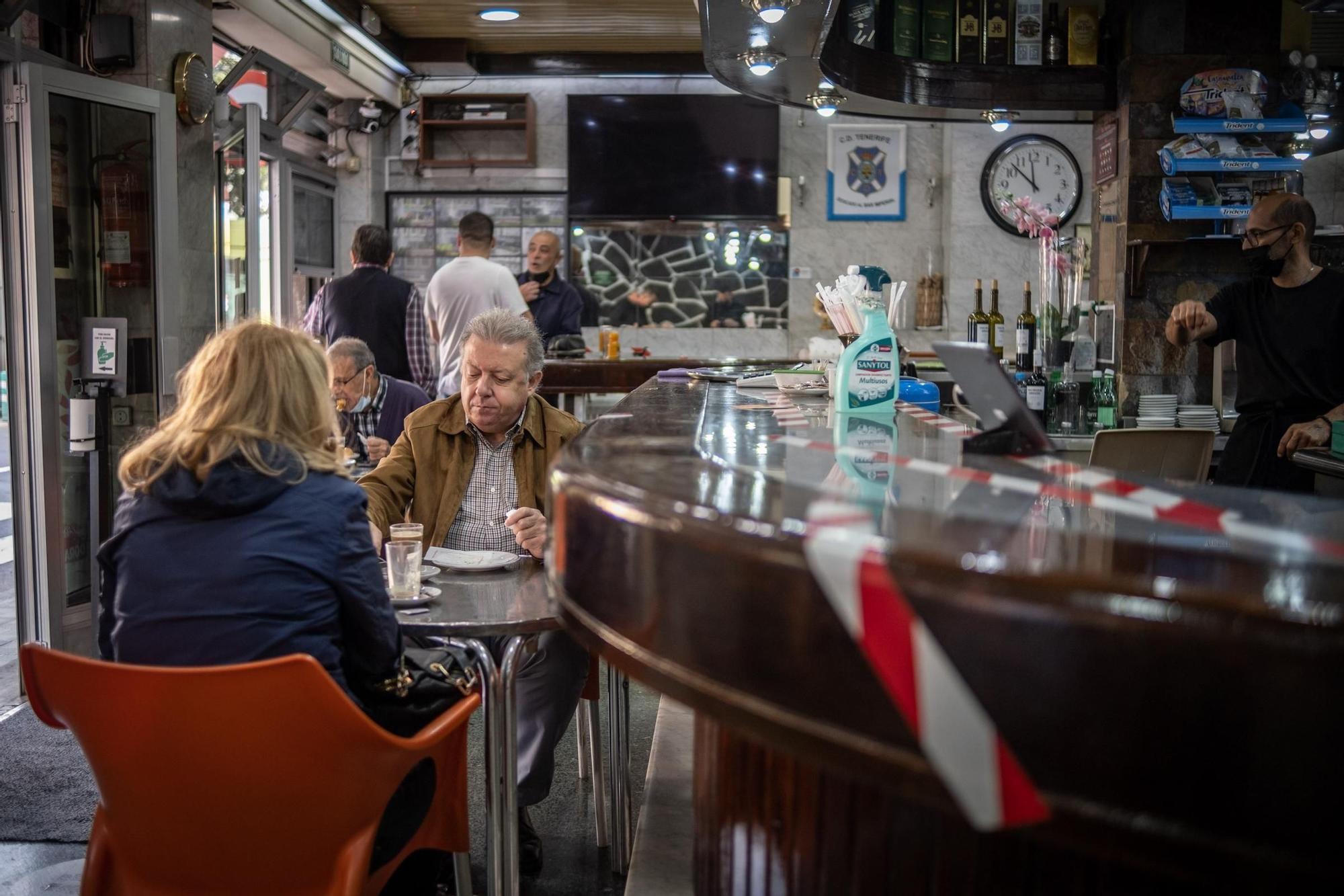 Coronavirus | Vuelta a la fase 2 de cafeterías y restaurantes en Santa Cruz de Tenerife