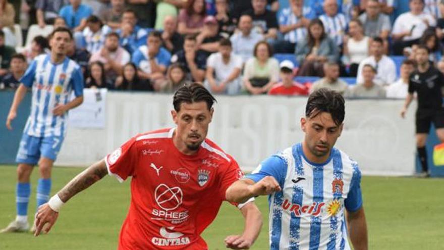 La afición del Águilas se moviliza para la ida del play off
