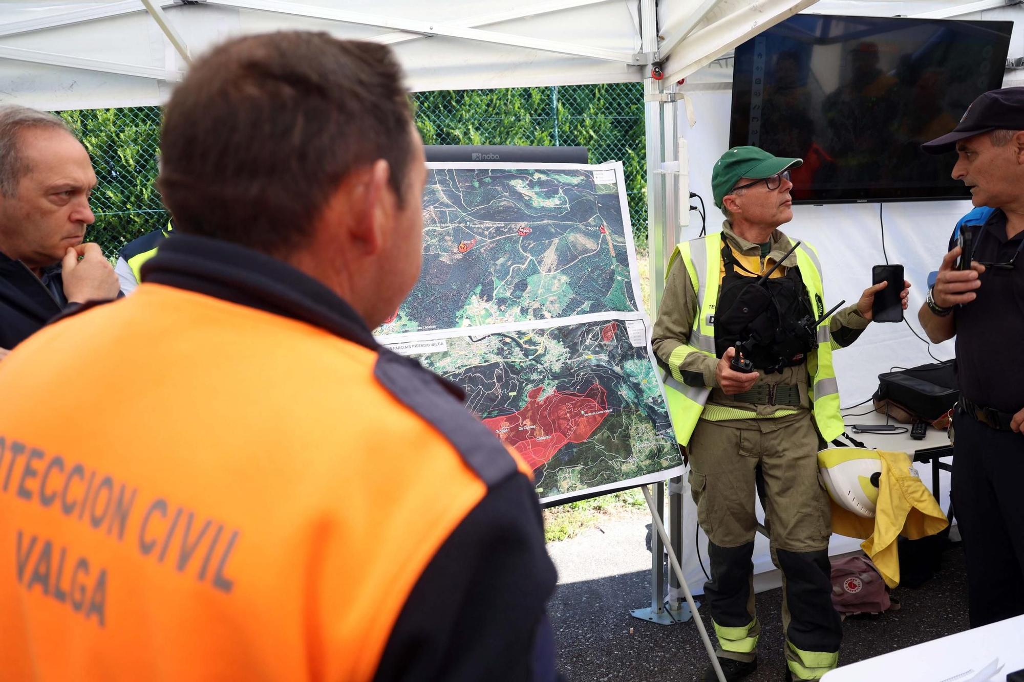 Galicia se prepara con todos sus medios para combatir un gran incendio