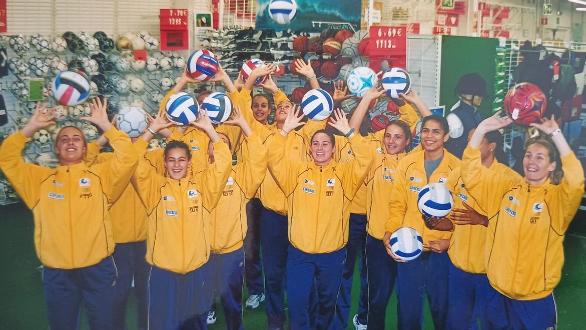 VÍDEO: El Club Voleibol La Calzada cumple 40 años