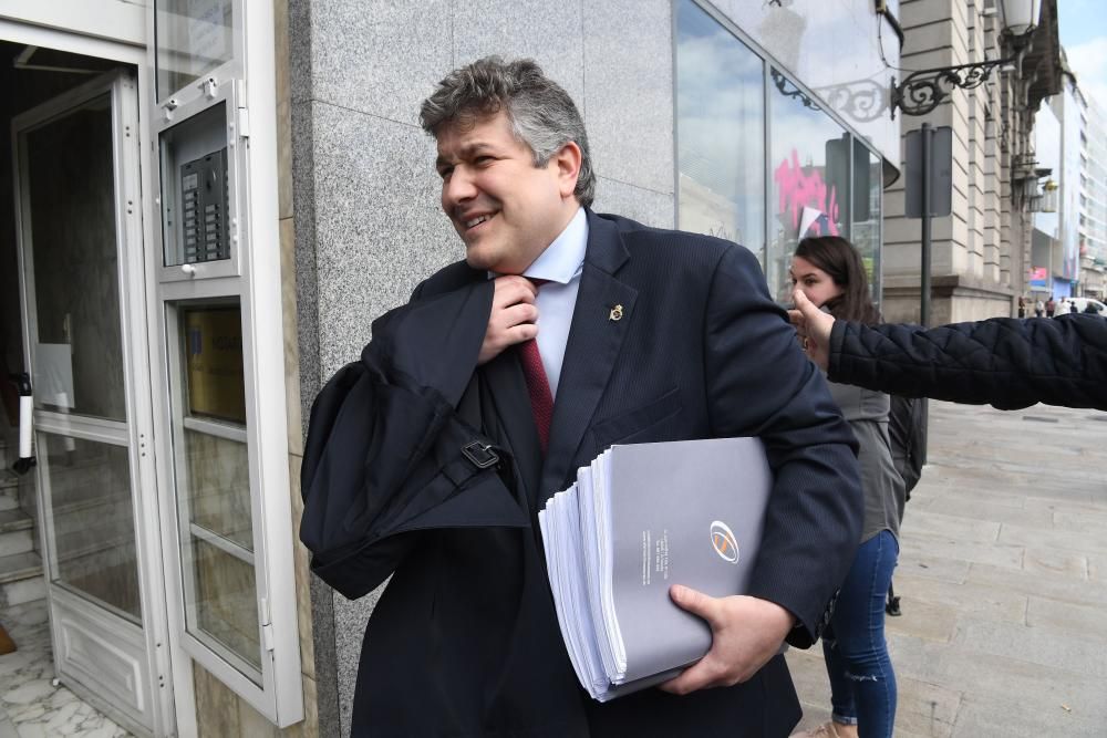 Otero reúne 11.000 acciones y confirma candidatura