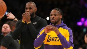Lebron y Bronny con los Lakers