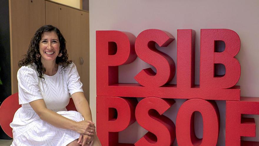 Amanda Fernández, candidata del PSIB al Consell de Mallorca: «Quiero que tenga todas las competencias en movilidad»