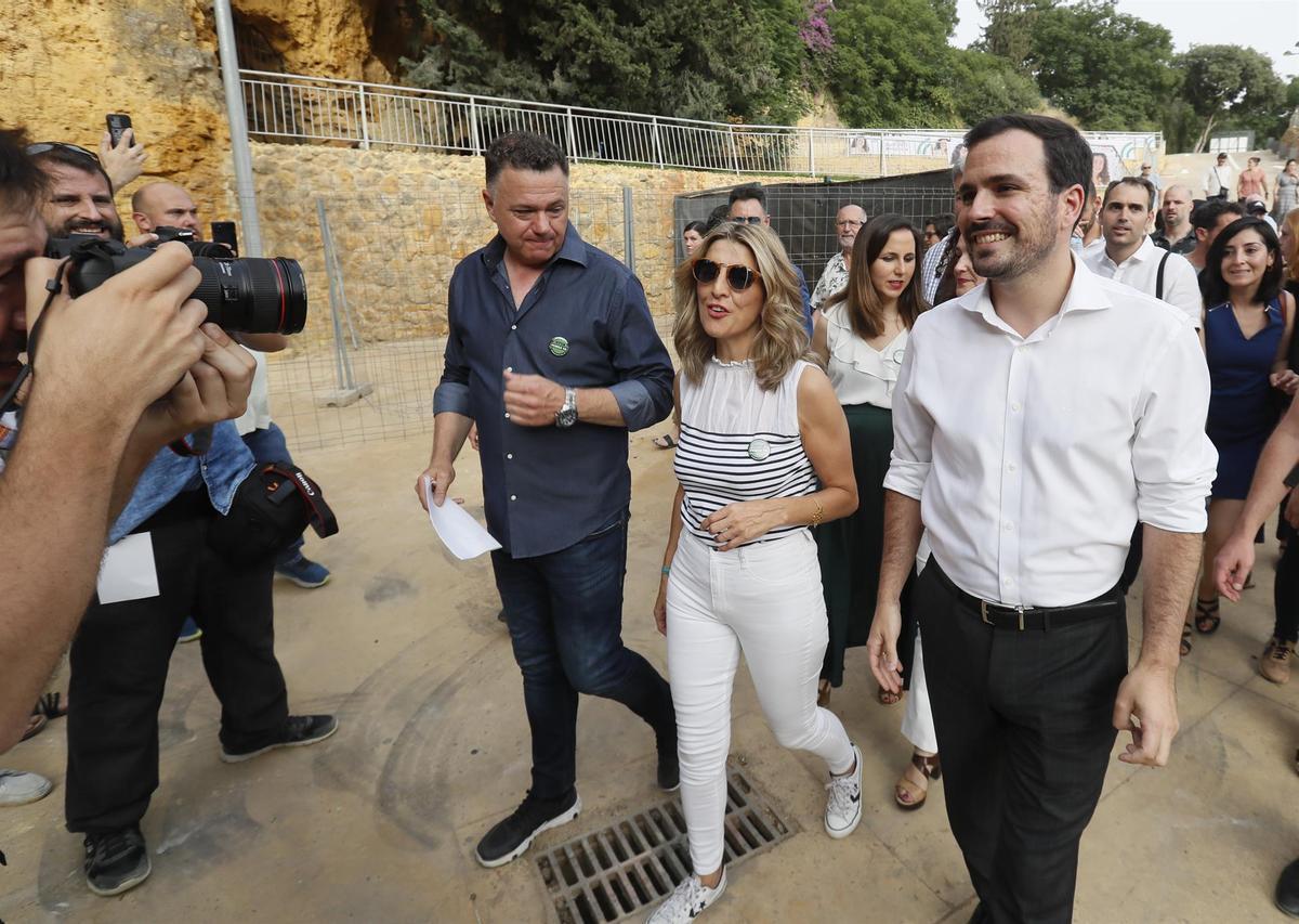 Juan Antonio Delgado, Yolanda Díaz y Alberto Garzón. 