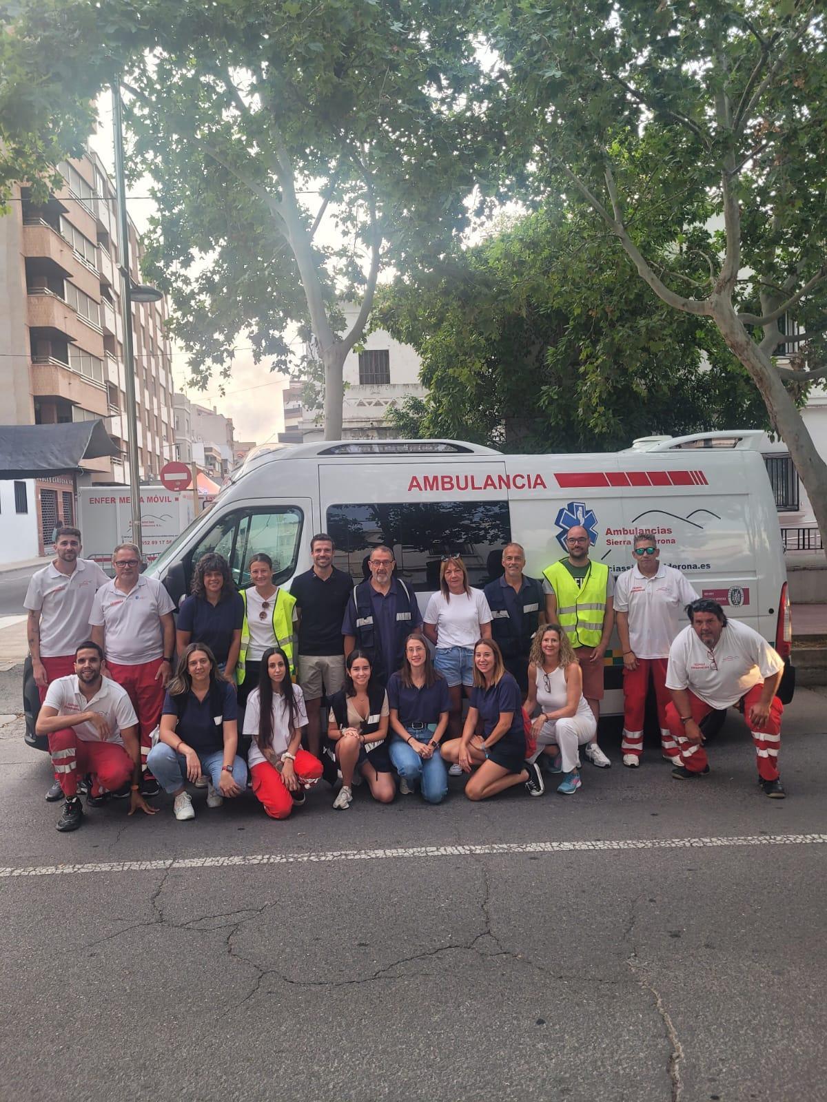 Equipo sanitario que en el 2025 participó en el dispositivo especial del encierro de les Penyes en Festes.