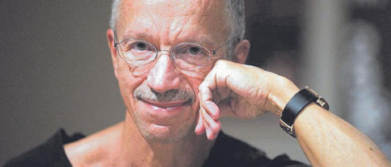 Keith Jarrett, en una imagen
promocional antes de
sufrir dos accidentes
cerebrales.