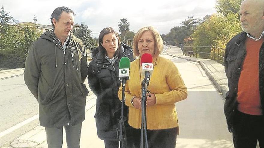 La Junta arreglará las cunetas de la carretera de las Huertas Bajas